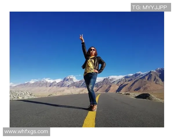 深度对话：杨娜在CSGO世界中的成长与挑战之路